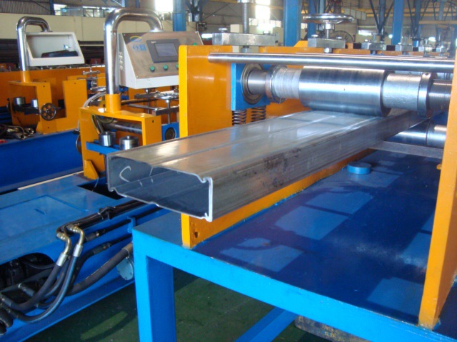 Box Beam Roll Forming Machine