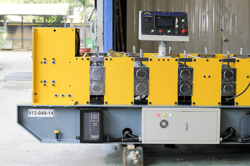 Floor Deck Roll Forming Machine