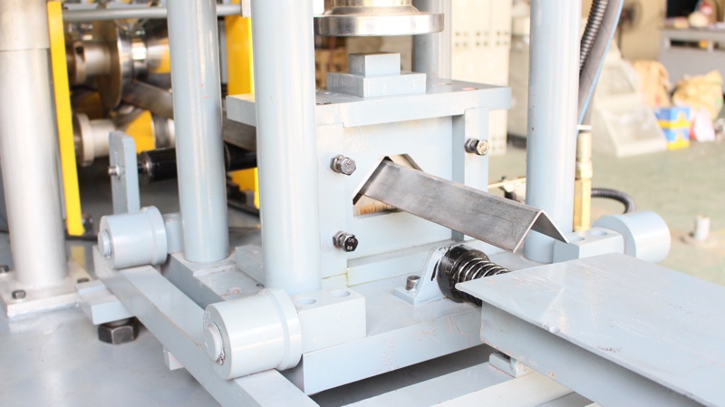 V Shaped Angle Steel Bar Roll Forming Machine